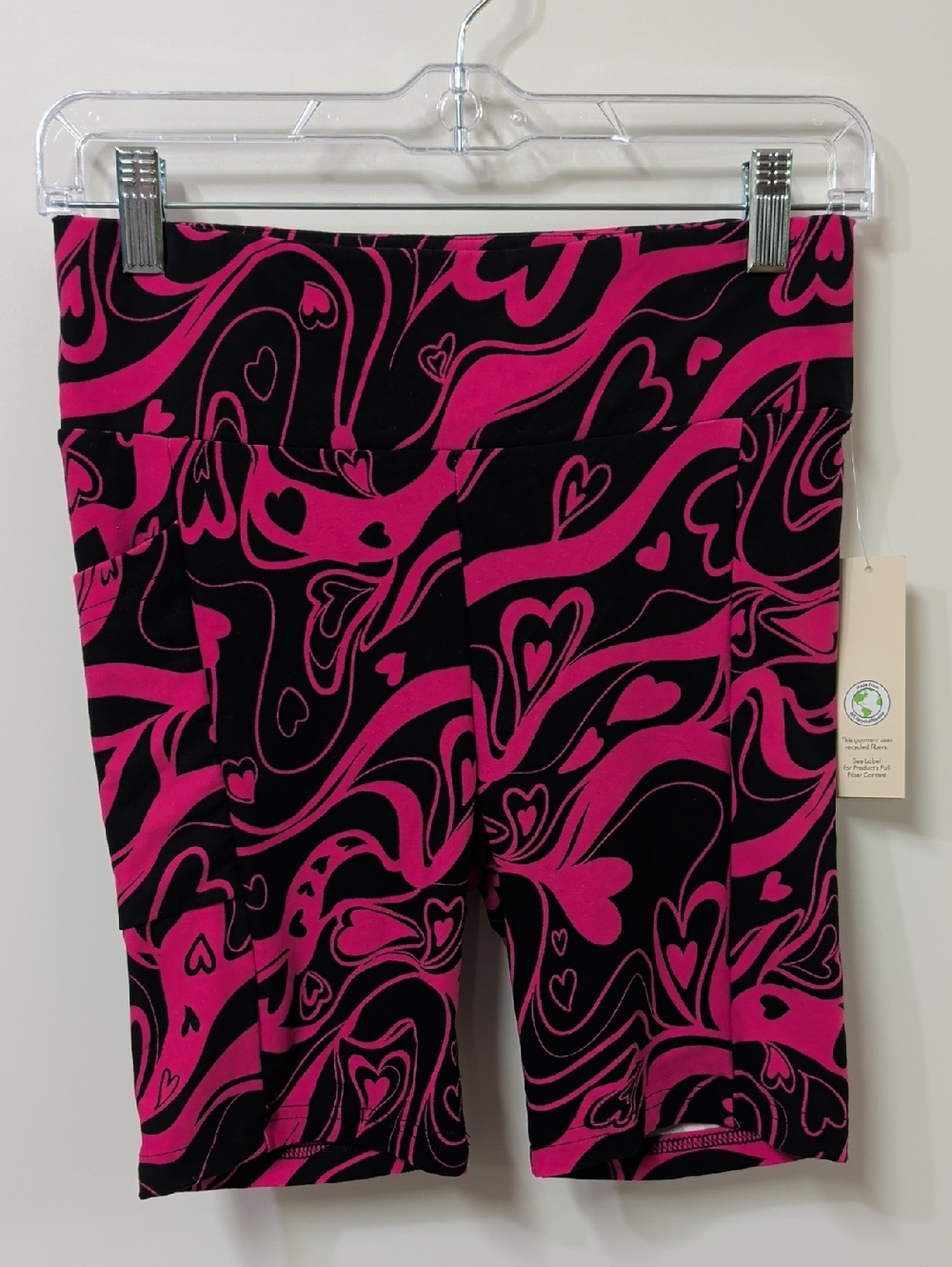 No Boundaries Black Pink Heart Athletic Shorts Size S/M